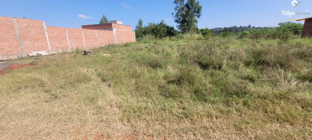 Terreno 500 mts², no bairro Pau Queimado REF: 148