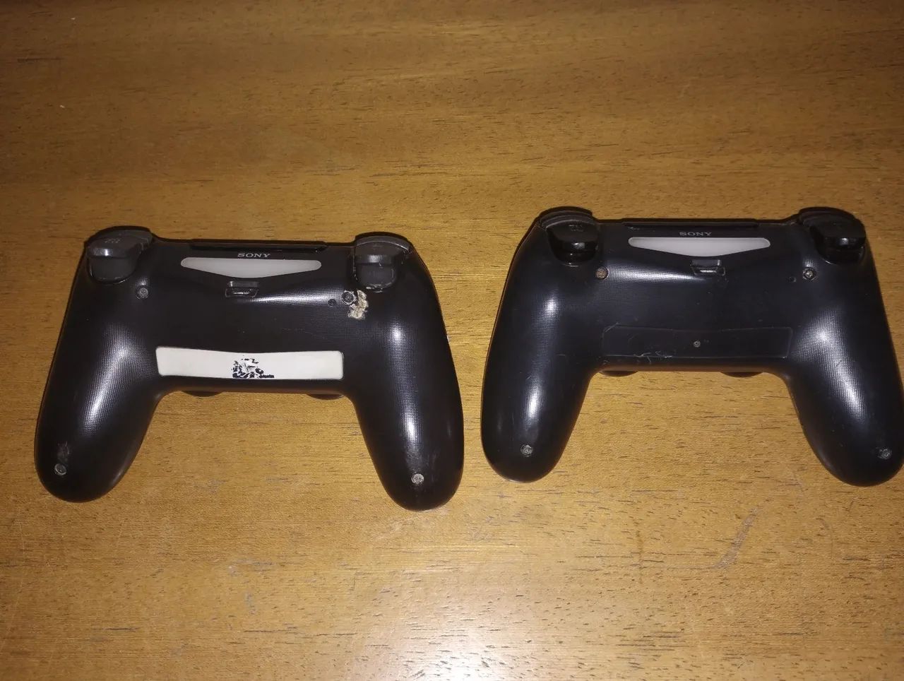 Dualshock 4 - dois controles de PS4 - Foto 2