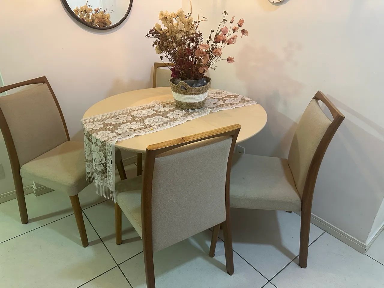 Cadeiras estofadas (conjunto)