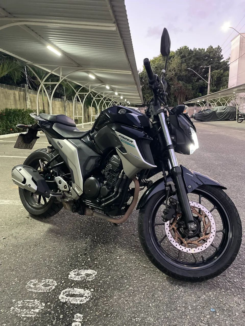 YAMAHA FAZER 250 / 21 - Foto 2
