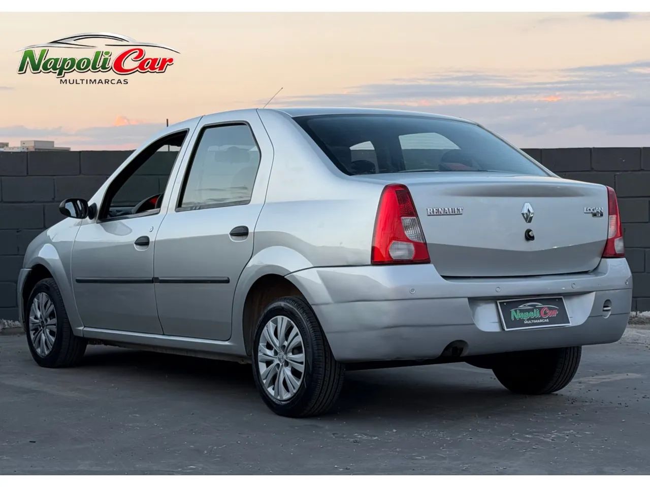 Renault Logan 2009 - Foto 5