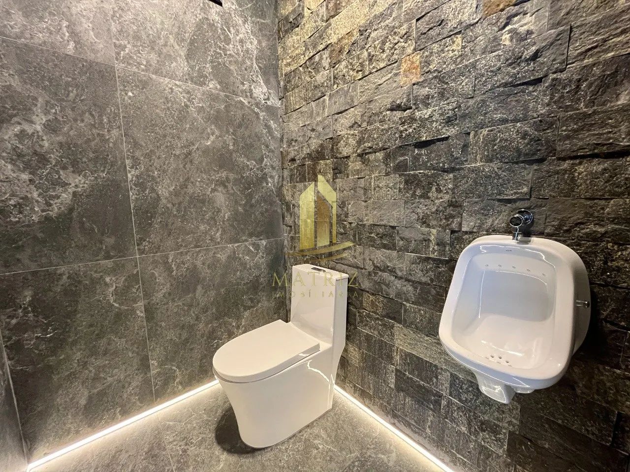Matriz vende casa Jardim Lima - Foto 5