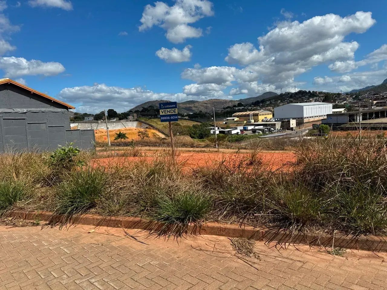 Imóvel com 500M2 em Marcílio de Noronha - Viana - ES