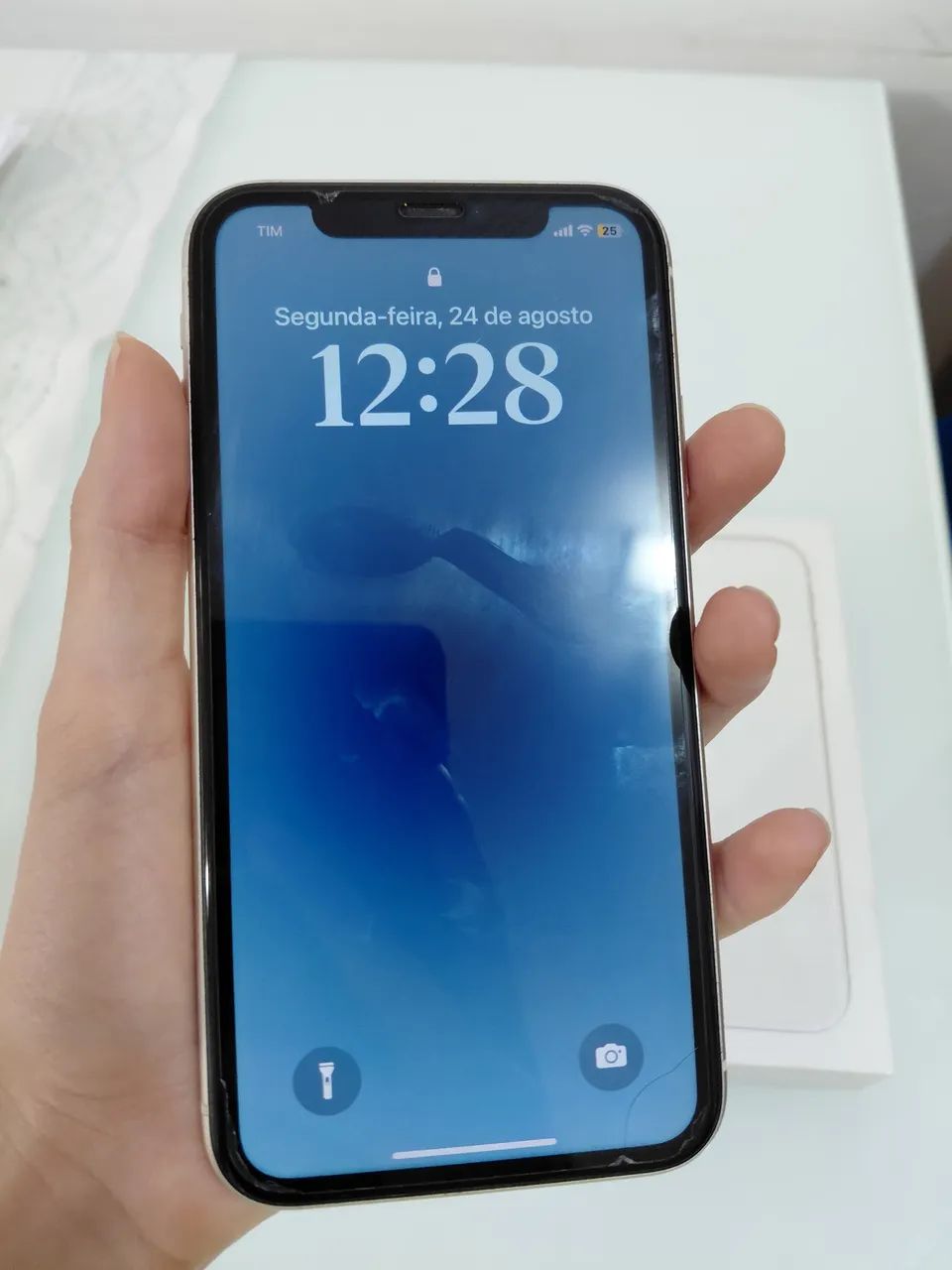Iphone 11 branco 64gb - Foto 4