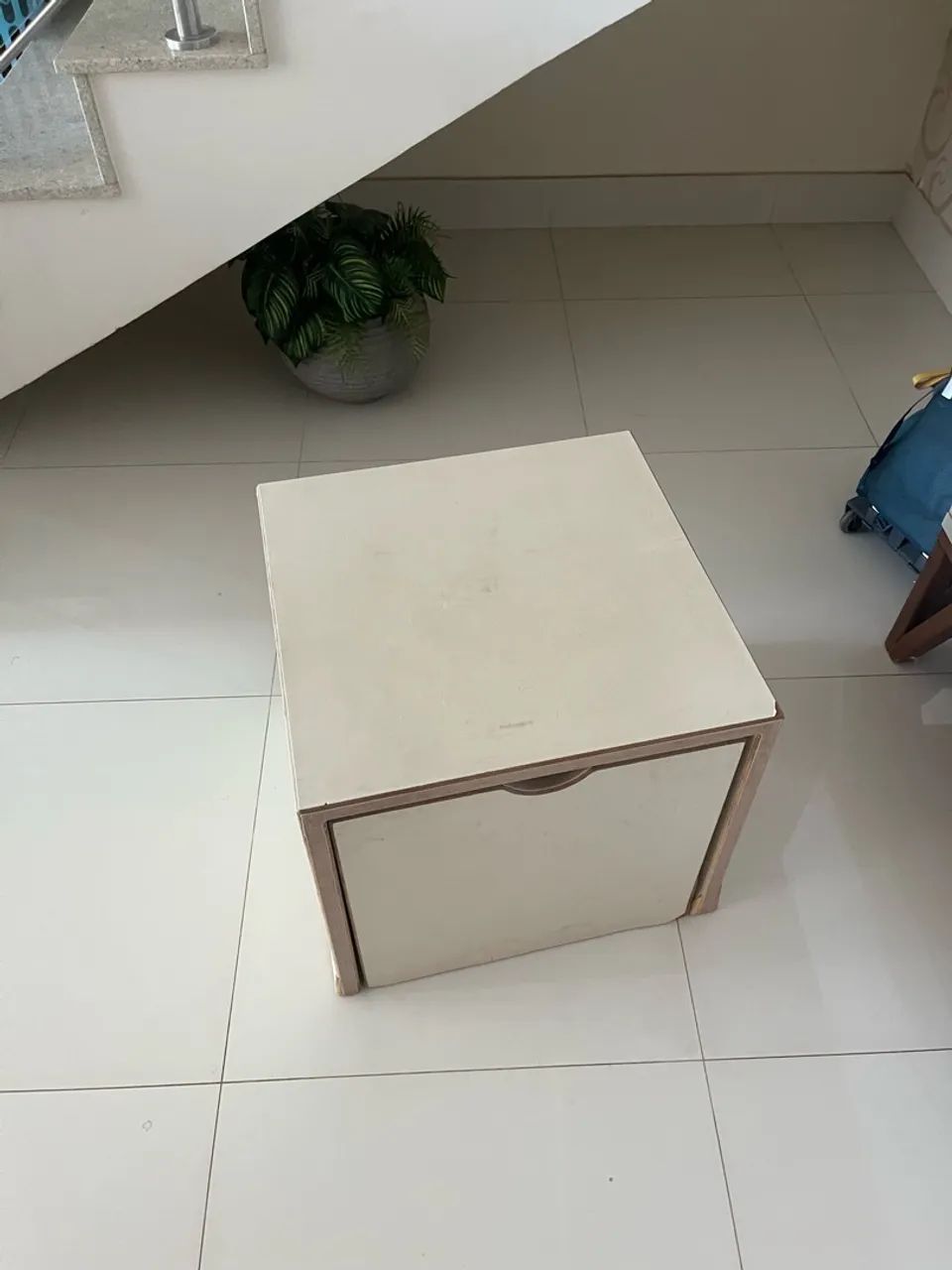 Vendo mesa e cadeira  - Foto 2