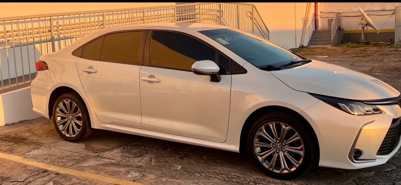 Toyota Corolla XEI 2.0 Flex 16V Aut. 2020 - Foto 2