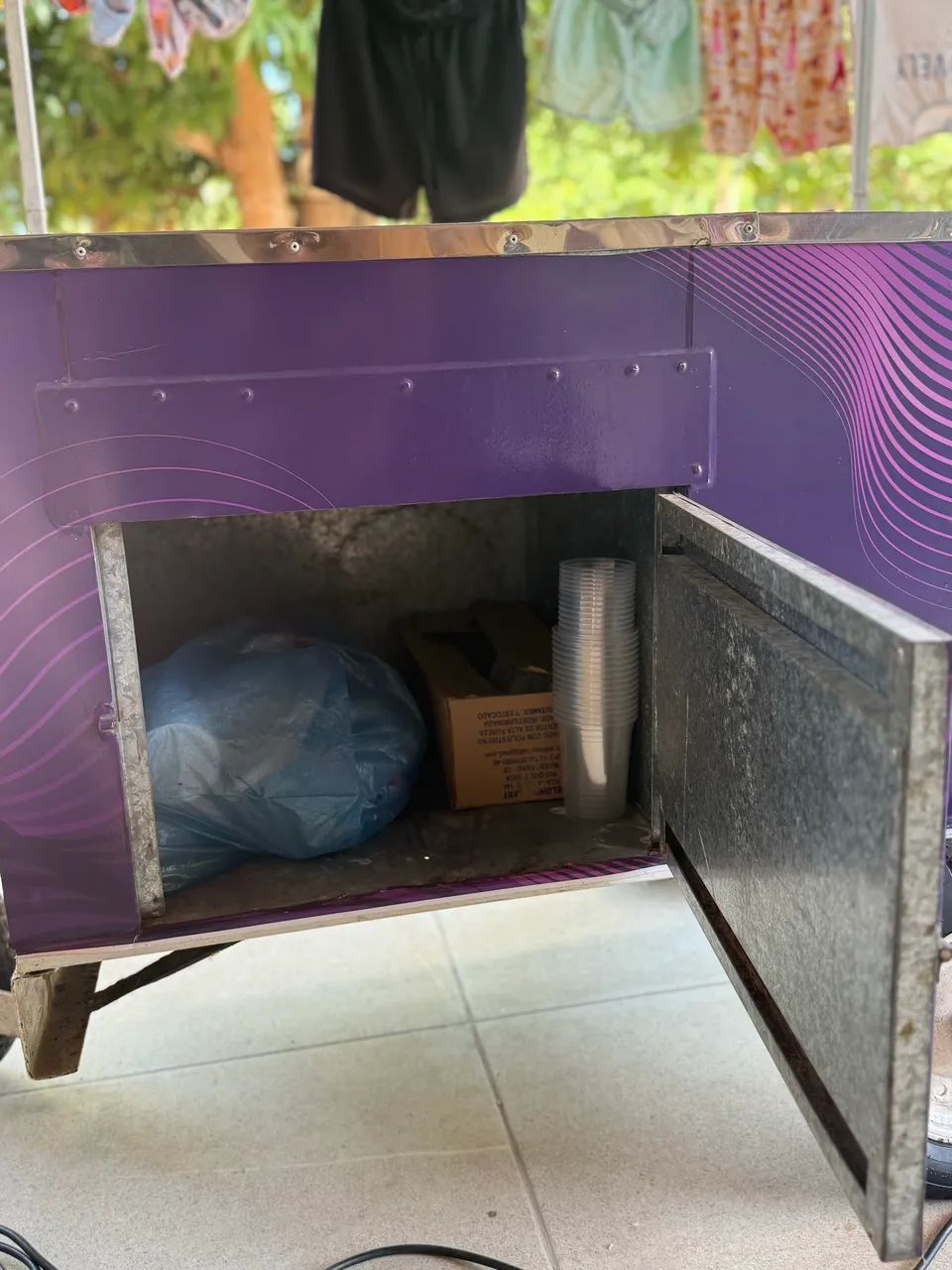 Carrinho Refrigerado para açaí e sorvetes - Foto 3
