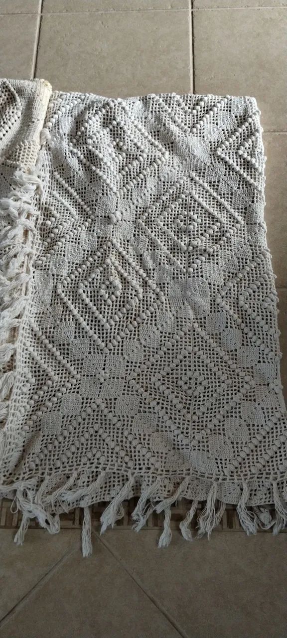 Colchas Artesanais em Crochê 