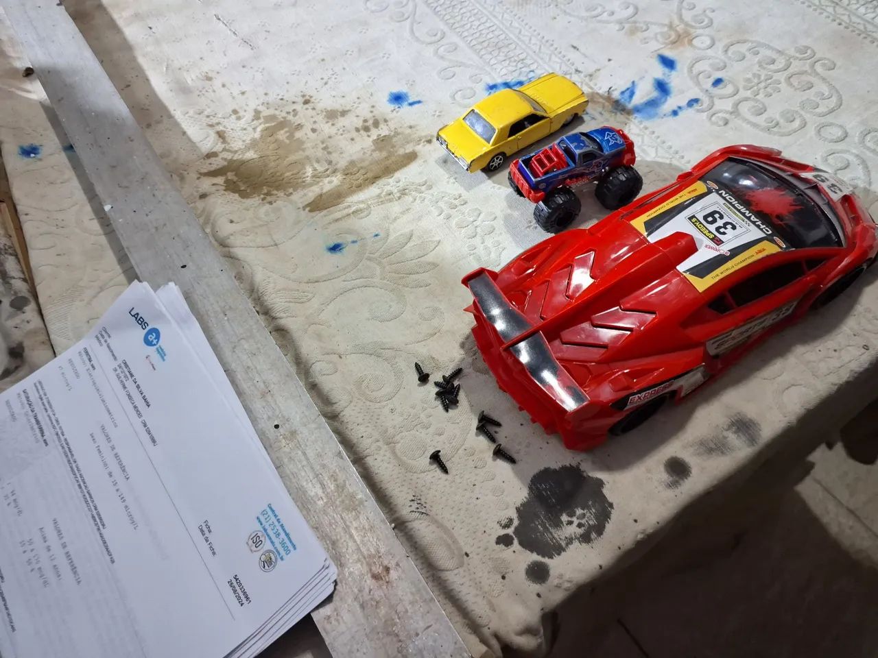 Lote com 3 carrinhos  - Foto 2