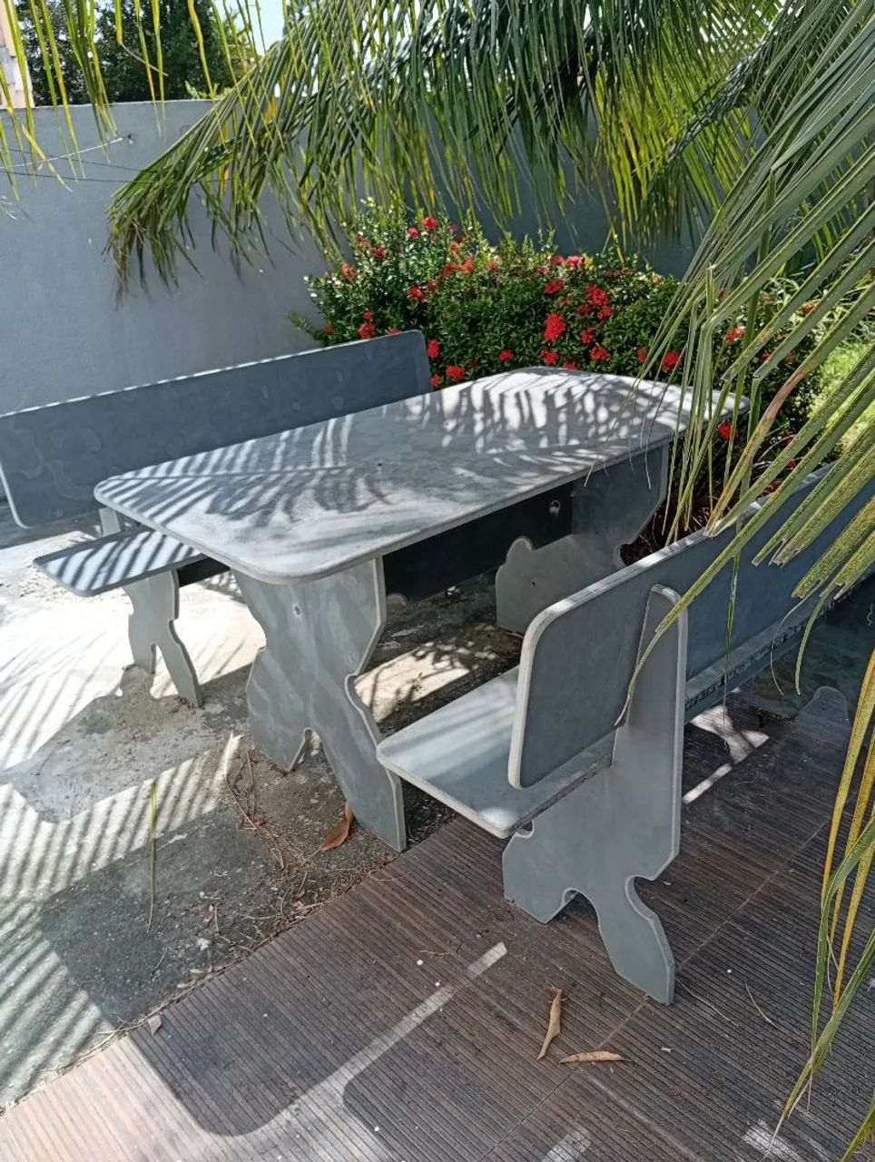 Mesa e bancos de Pedra  - Foto 2
