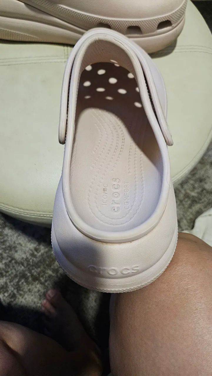 Crocs Plataforma tamanho 40 - Foto 3