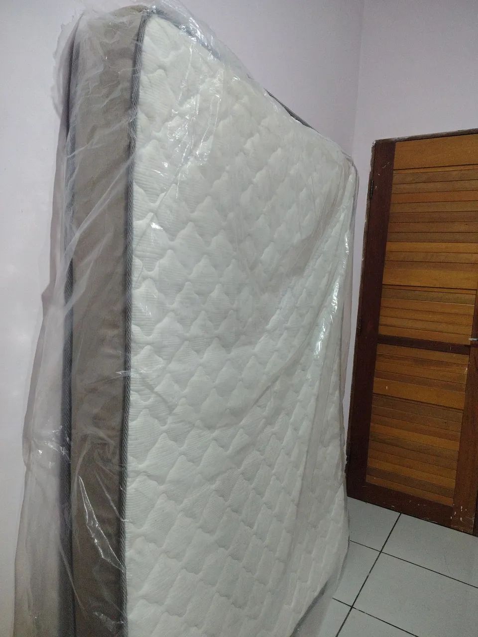 Colchão Ortobom semi-novo. - Foto 2