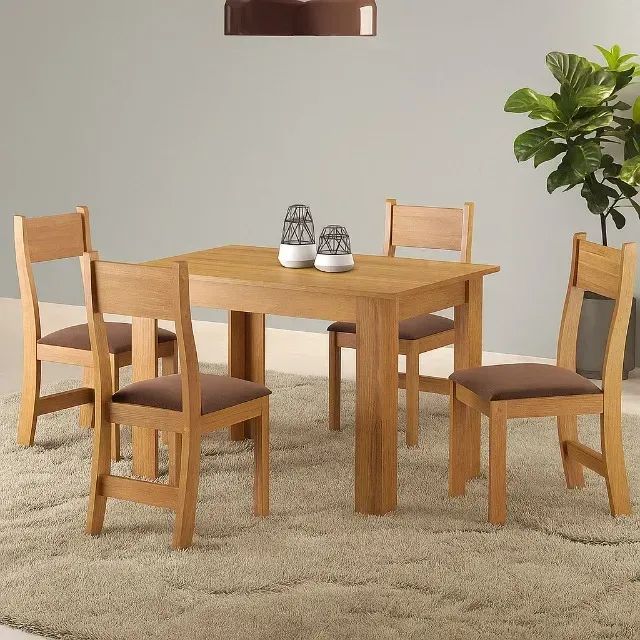 Mesa de Jantar Palace com Cadeiras Brisa Bombom