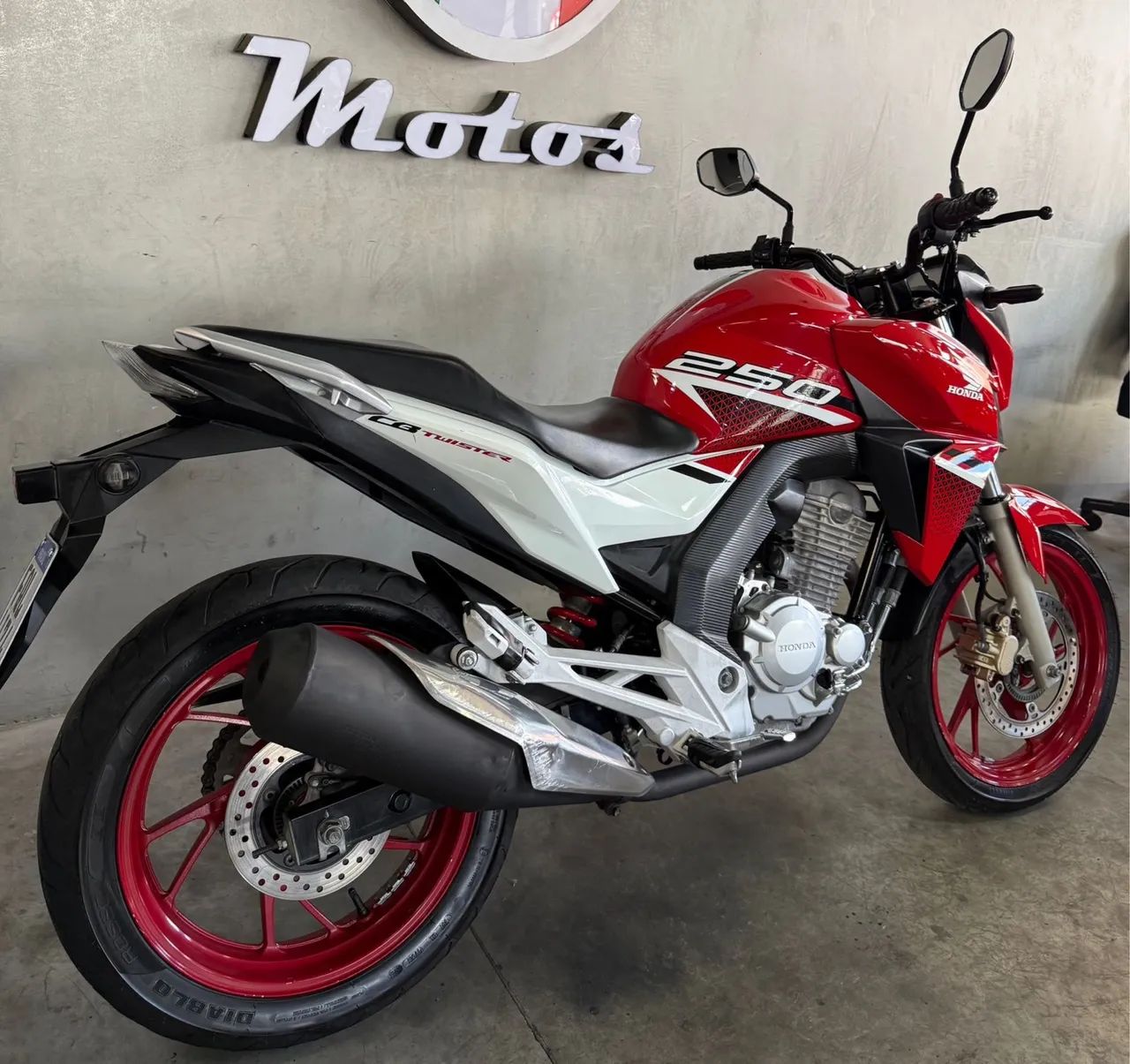 CB Twister/flexone 250cc 2022 - 1532596279 | OLX
