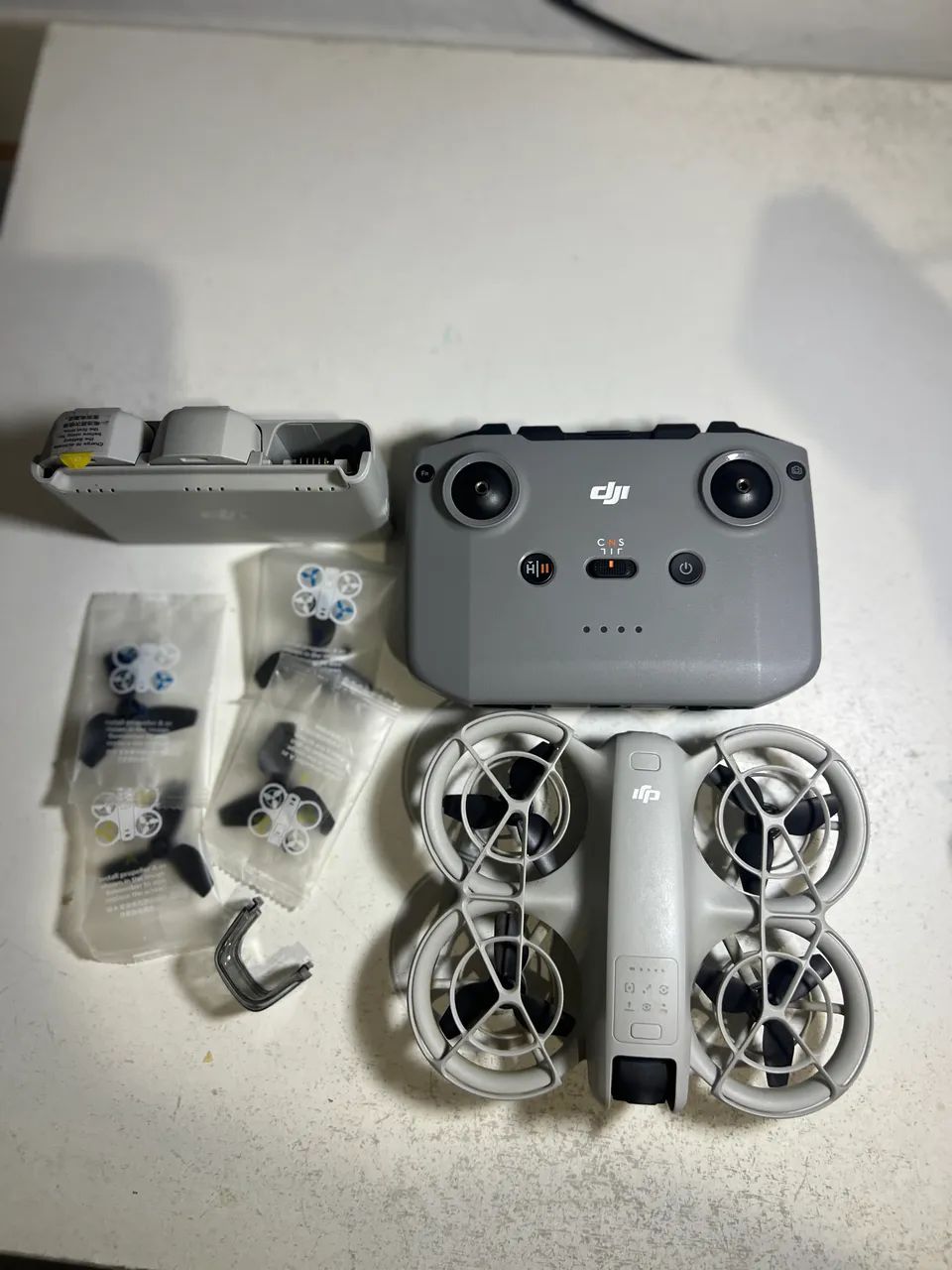 Drone DJI Neo - Combo - Ótimo Estado
