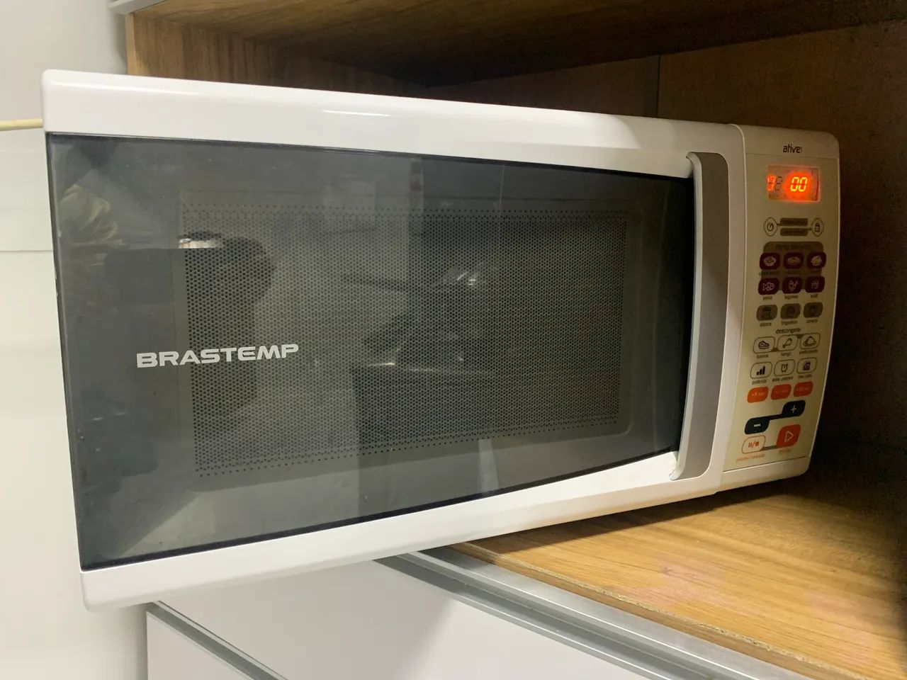 Forno Microondas Brastemp ( Com Defeito)