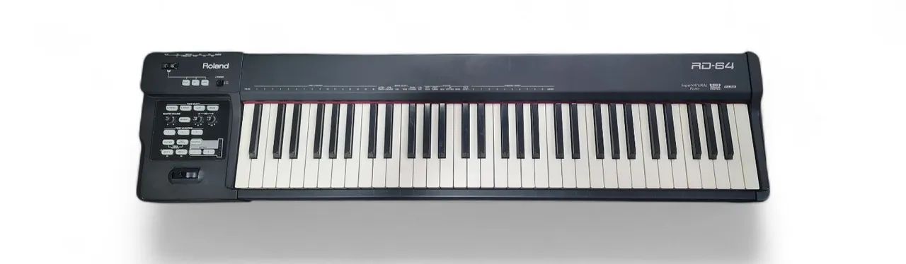 Piano digital Roland RD64 - Instrumentos musicais - Condomínio