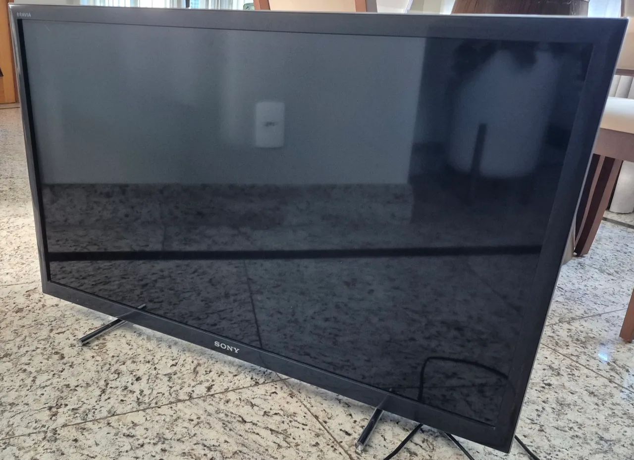 TV Sony em excelente estado, 40 polegadas. NÃO É SMART.