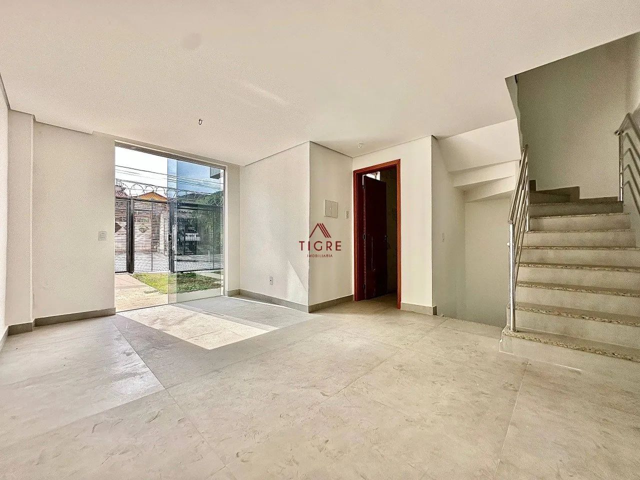 Casa com 3 Quartos à Venda, 153m² - Foto 4