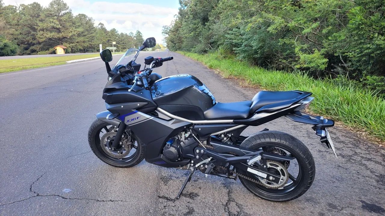 Yamaha XJ6 F 2015 - Foto 4