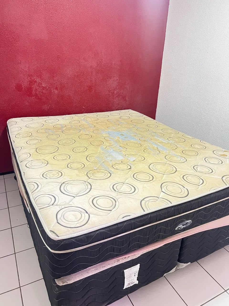 Cama box Queen