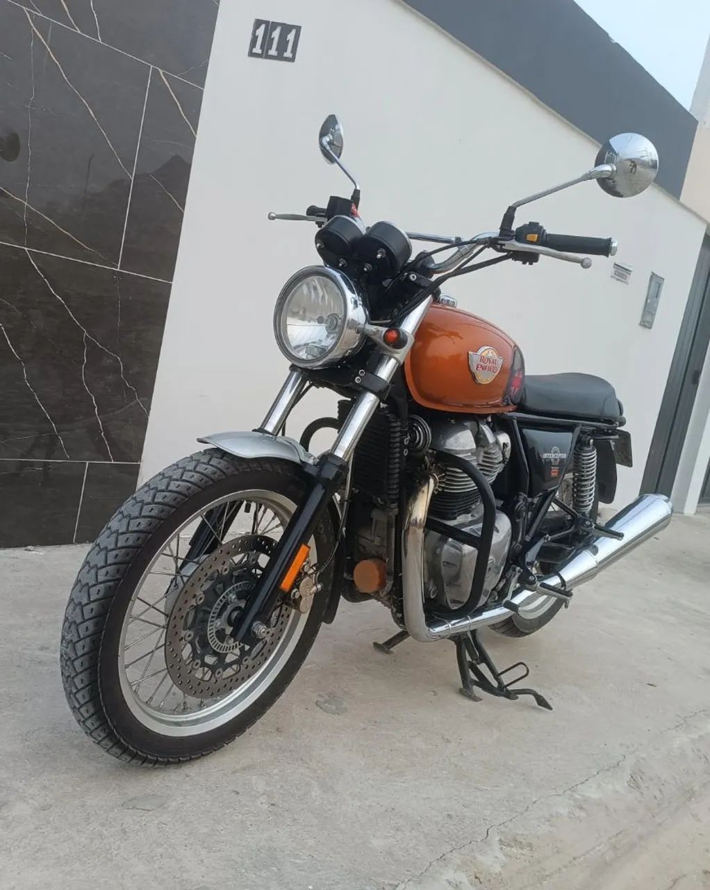 Royal Enfield Interceptor 650 - Foto 4