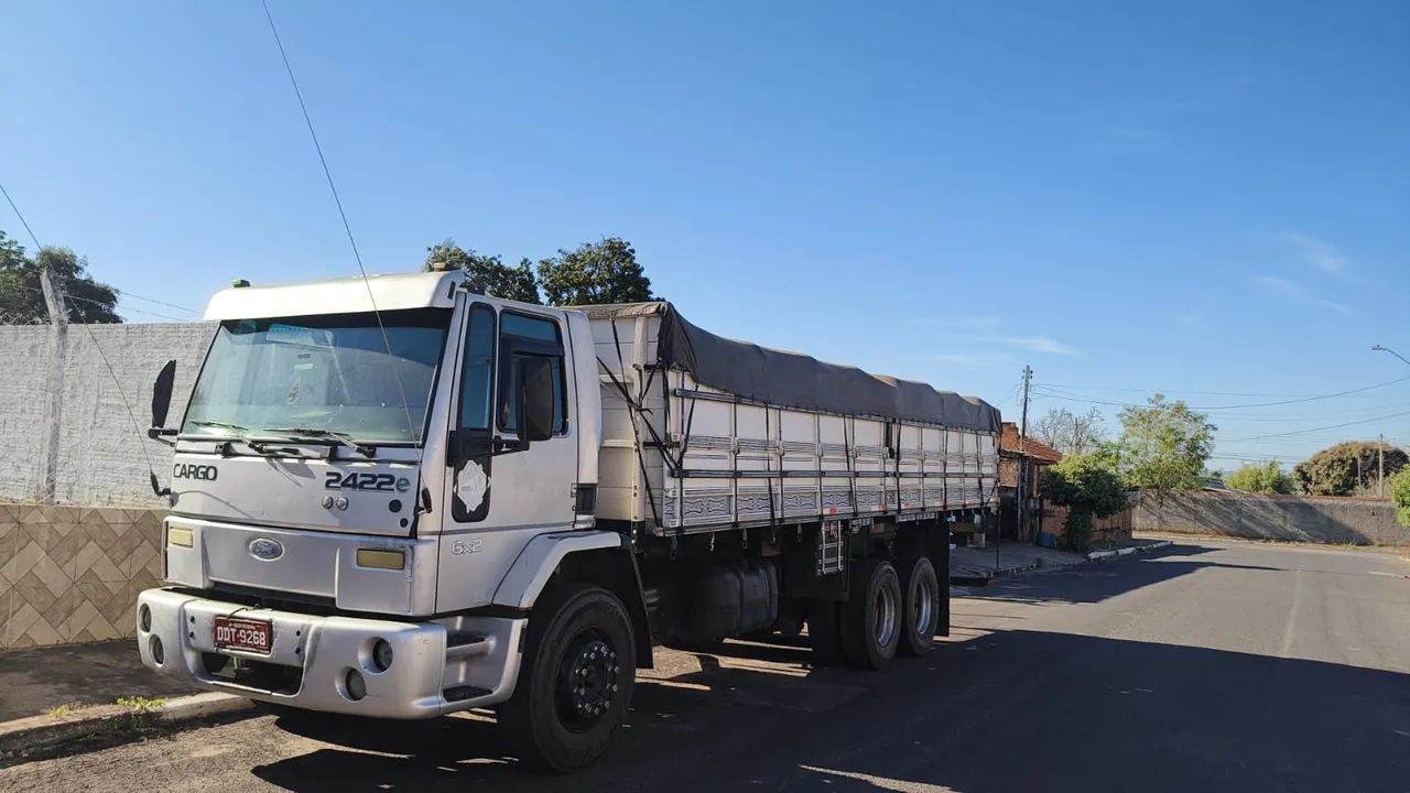 Ford cargo 2422  - Foto 3