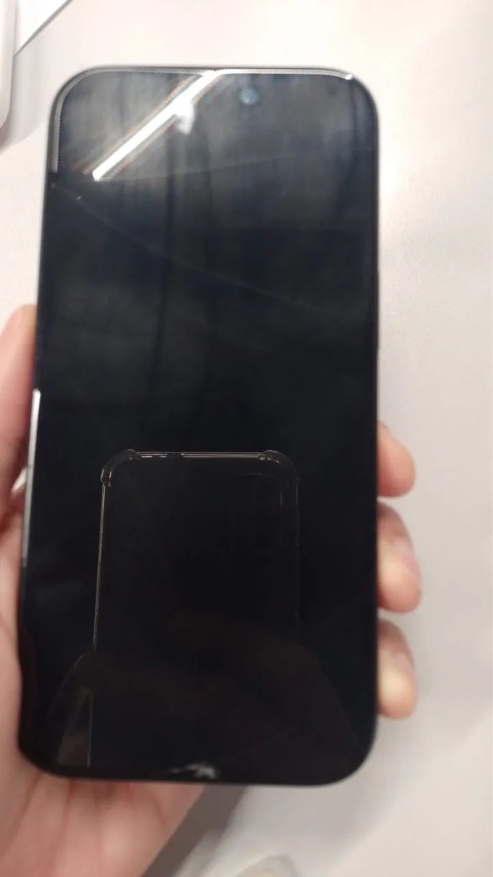 iPhone 15 128GB