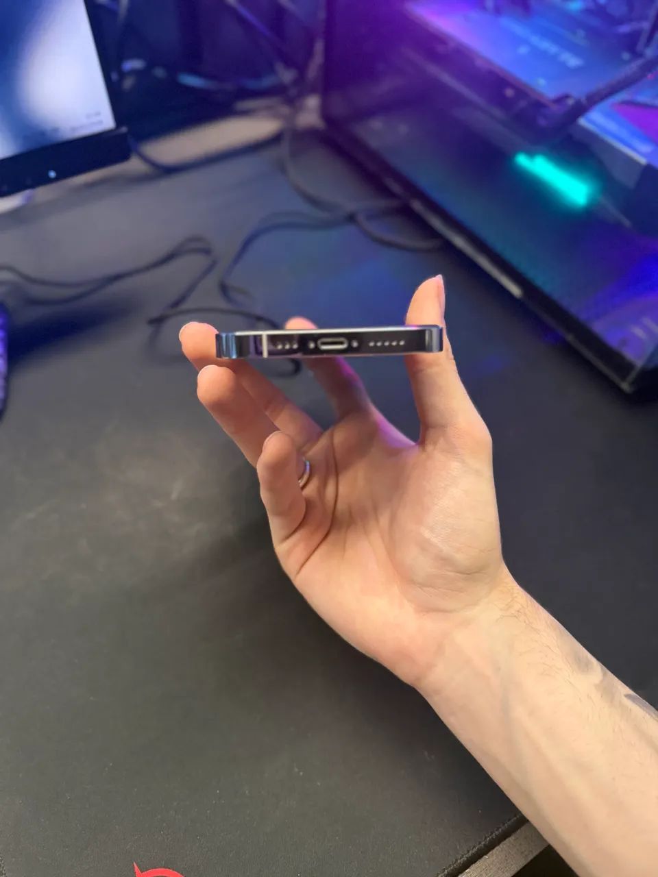 IPHONE 14 PRO  - Foto 5