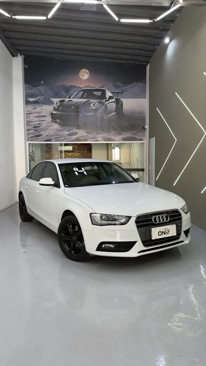 Audi A4 2014