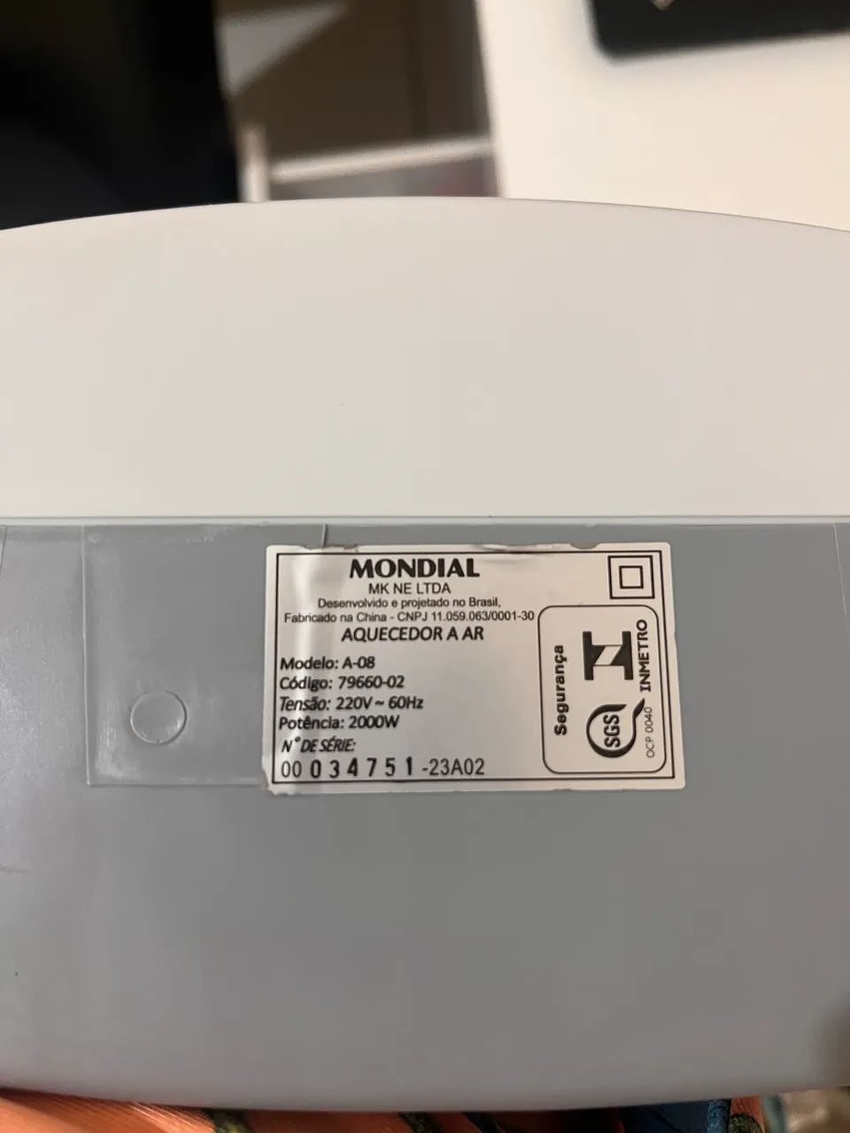 Aquecedor de Ar Mondial A-08 