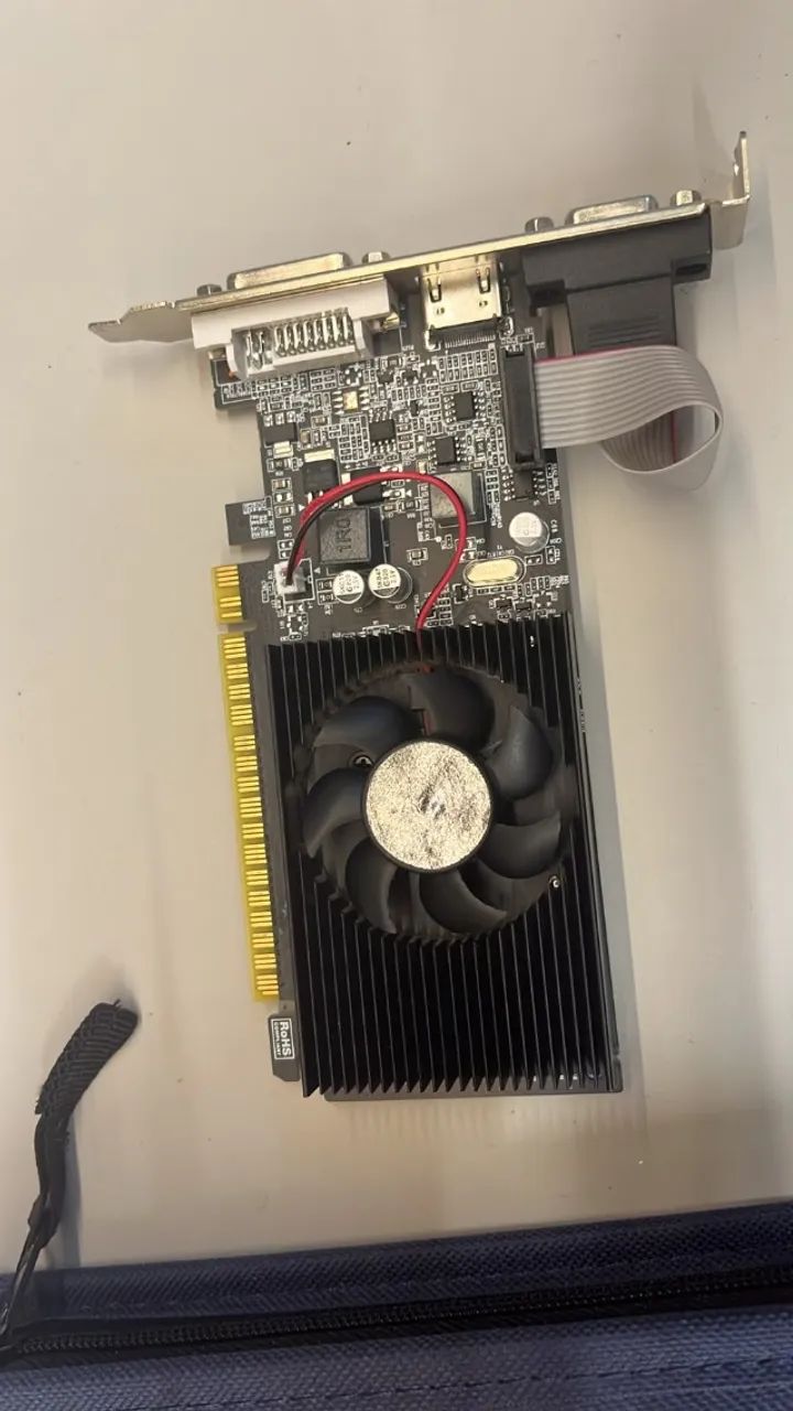 placa de vídeo gt 210 - Foto 2