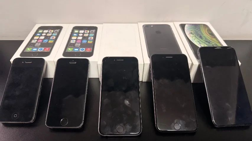 Lote - 5 iPhones Usados - Foto 3
