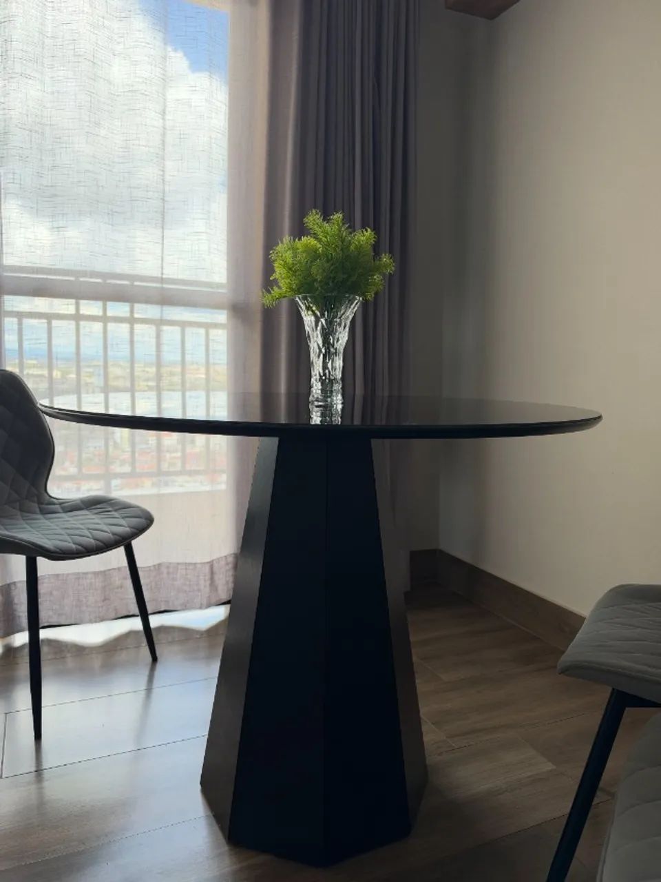 Mesa e Cadeiras de Jantar - Foto 4