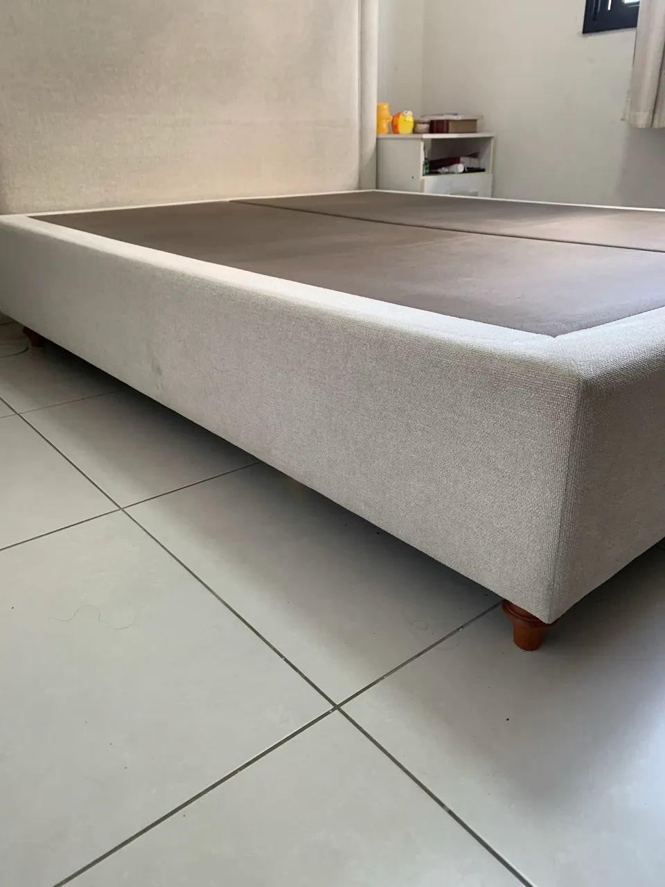 Cama box queen e cabiceira Novos - Foto 4