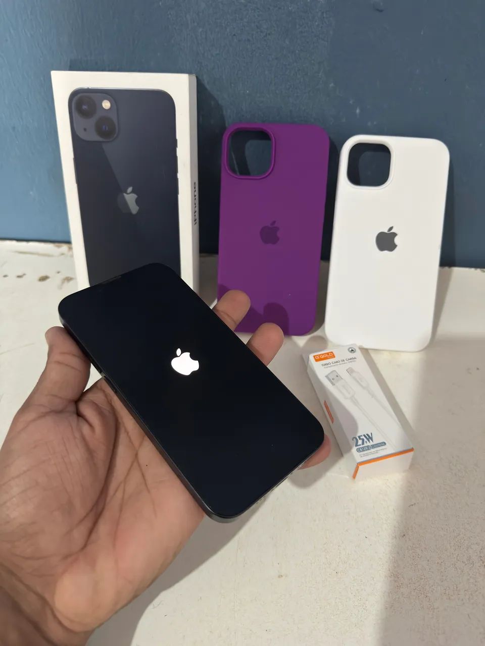 iPhone 13 