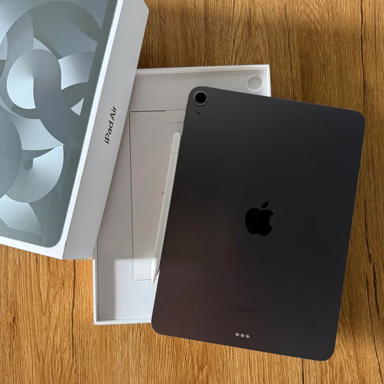iPad Air 5 M1 64gb com teclado Apple Original - Foto 2