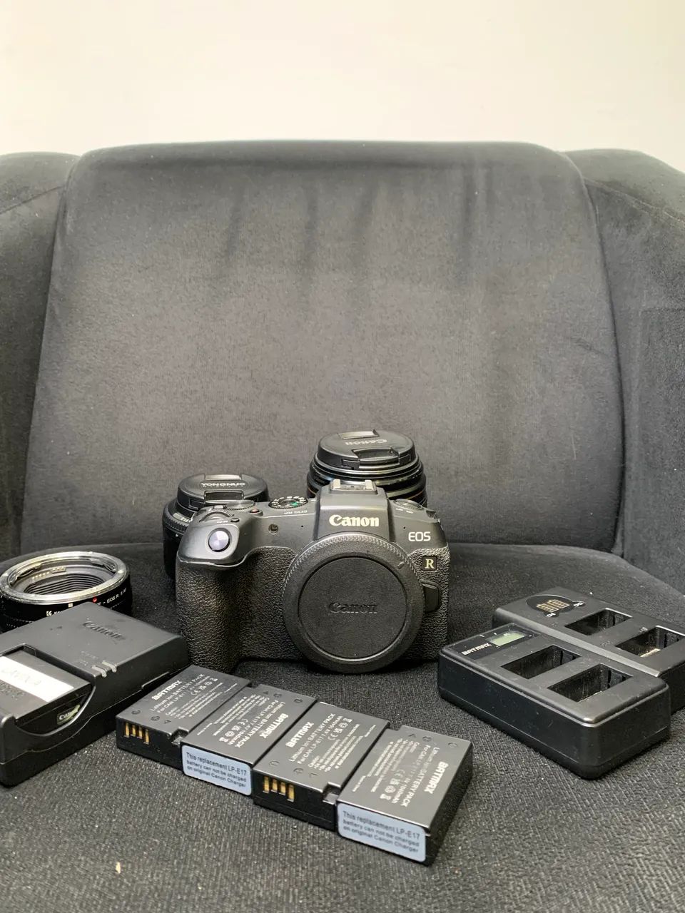 Canon Rp + lentes e baterias 