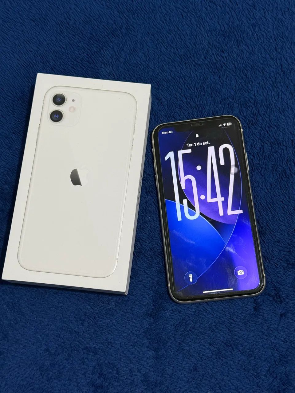 iPhone 11 branco 64gb