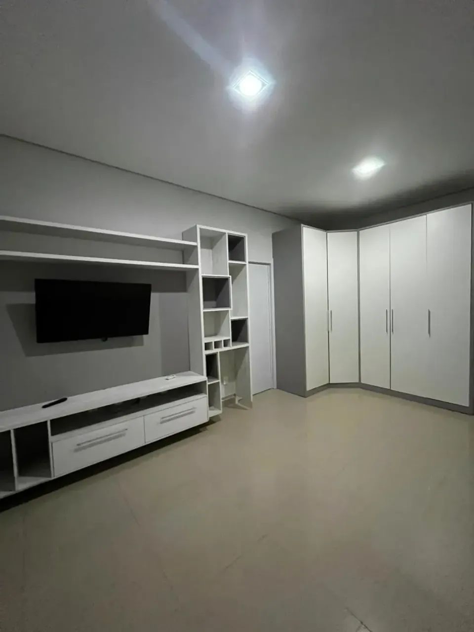 Passaredo / Mobiliado / Térrea / 9 8 1 0 6 3 2 3 1 - Foto 5