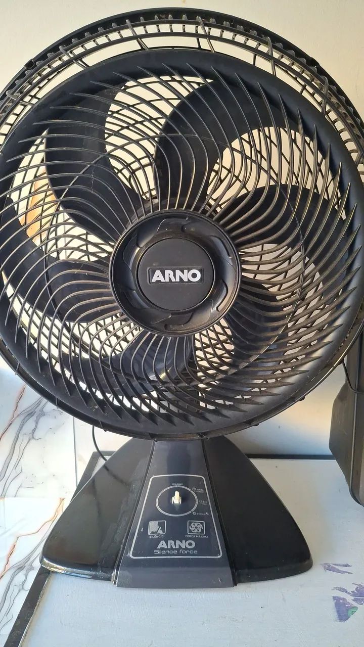 Ventilador arno de mesa