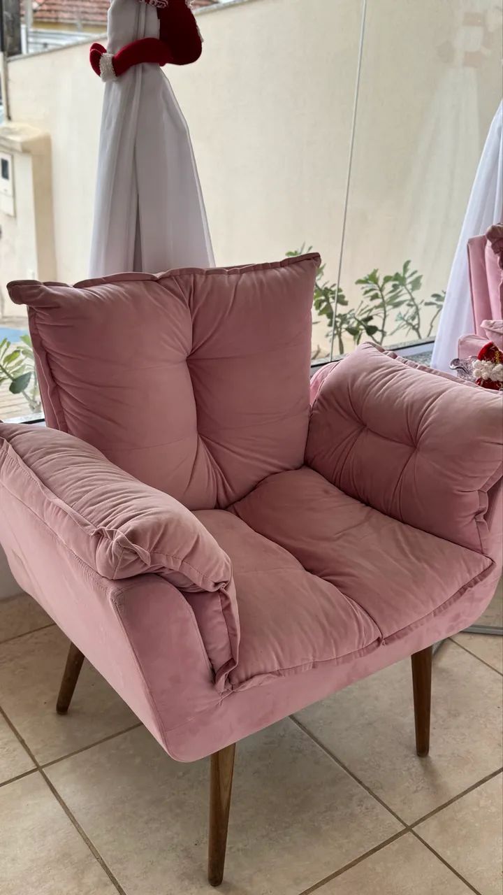 Poltronas Rosa65163268854657122