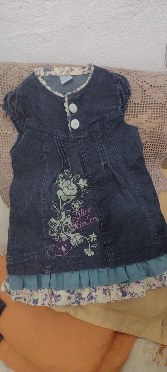 Roupas infantil...