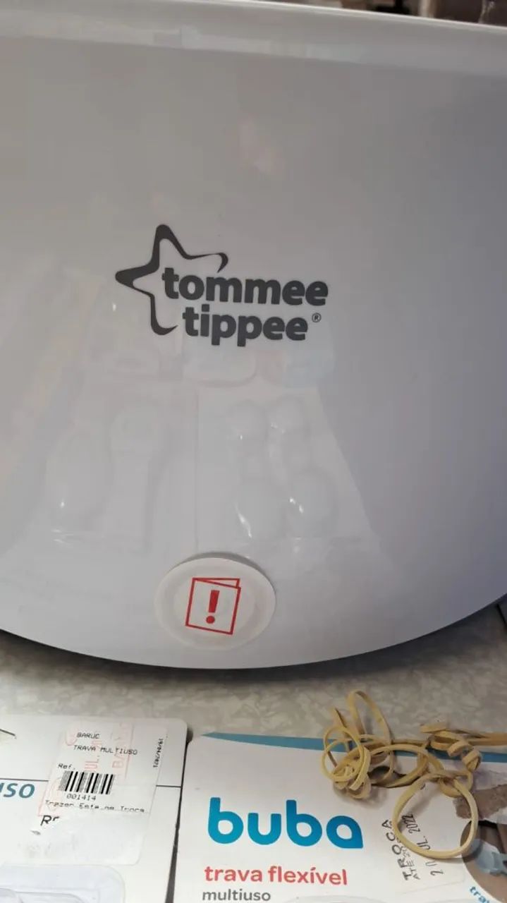 Esterilizador de mamadeira Tommee Tippee e itens para bebê 