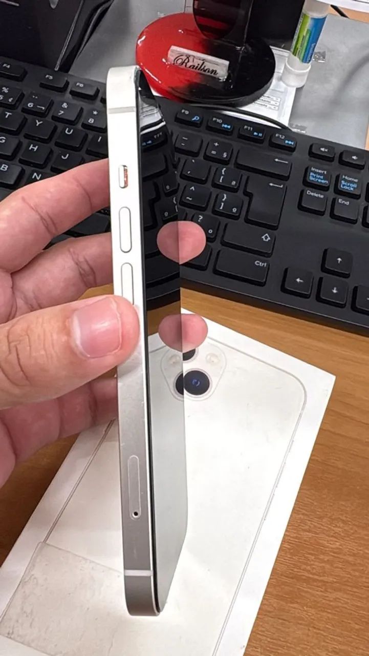 IPhone 13 - Foto 4