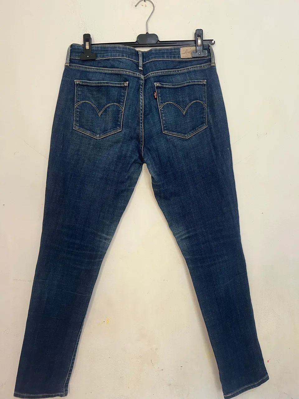 Calça jeans Levis desapego 38 - Foto 2
