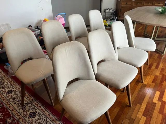 Mesa de jantar oval com 8 cadeiras - Foto 2