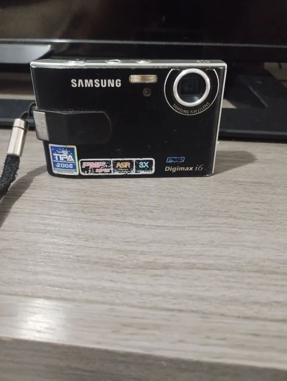 Câmera digital Samsung digimax i6 leia 