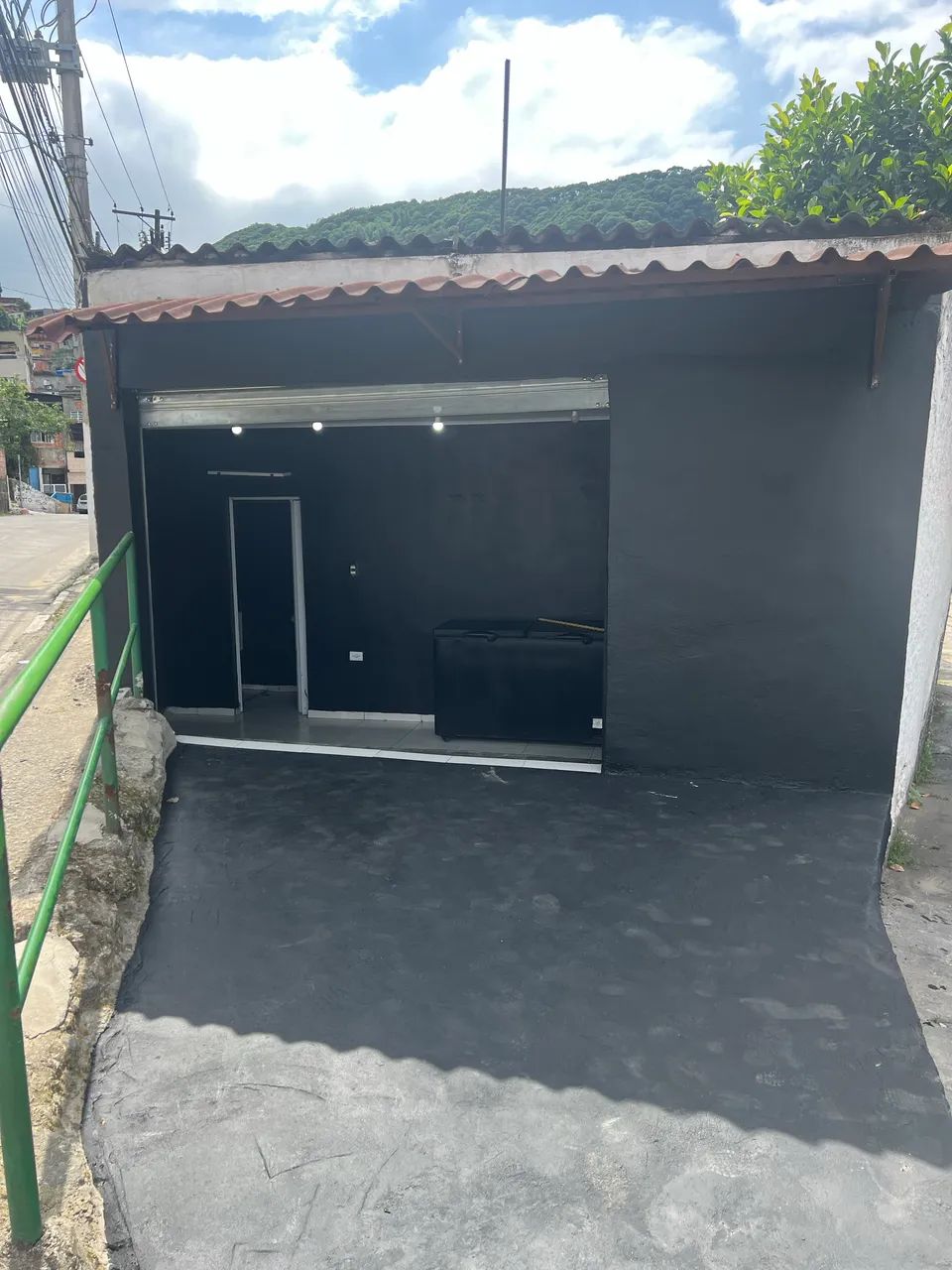 Adega