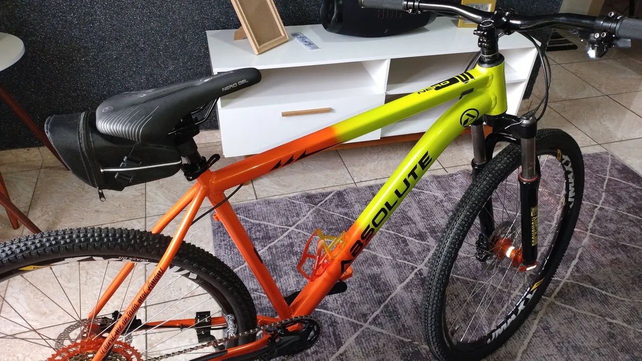 Vendo por 1. 800 aceito troca  - Foto 2